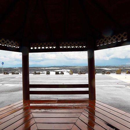 Gyeryonggil Pension Jeju Bagian luar foto